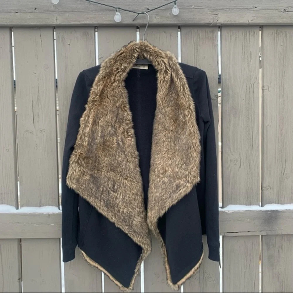 Holister | Faux Fur Sweater Cardigan | X Small
